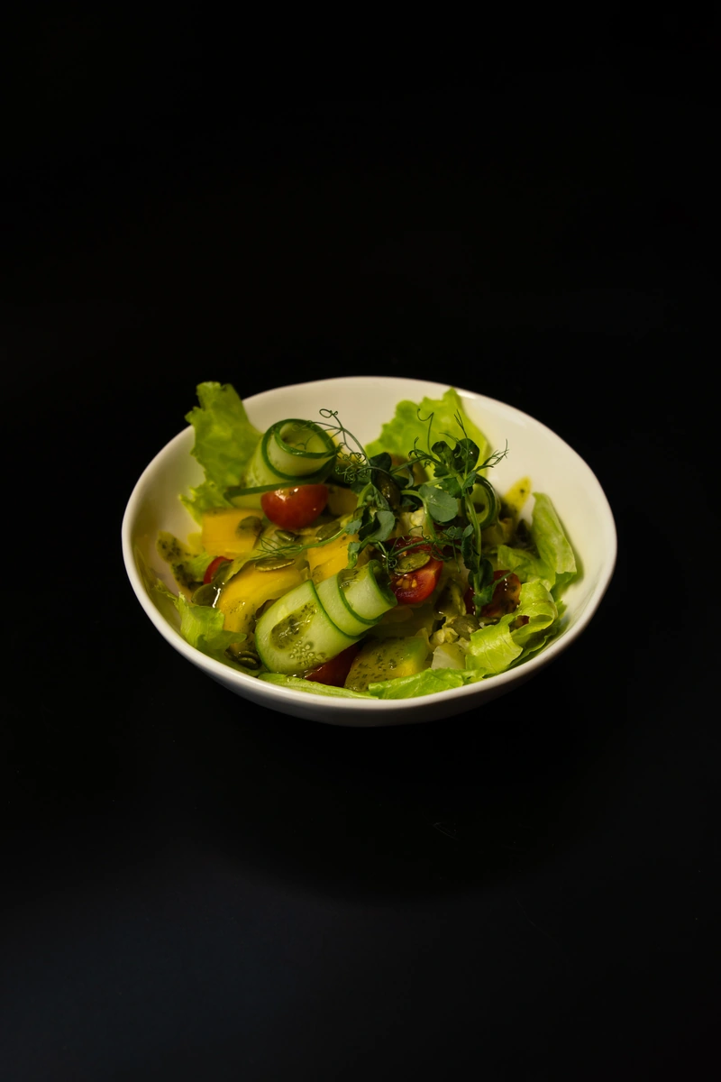 Микс салат из свежих овощей